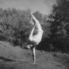 Viel Kraft und Körperbeherrschung: Helgi-Jón Schweizer beim Handstand mit einer Hand.