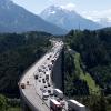Die Brennerautobahn - hier die Europabrücke - ist für den Warentransport zwischen Deutschland, Südtirol und Italien von entscheidender Bedeutung.