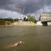 Die Freiwasserschwimmer sollen in der Seine ihre Olympiasieger ermitteln.