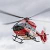 Ein Rettungshubschrauber musste einen verletzten Radfahrer bei Mertingen abholen.