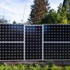 Solarpaneele können auch als Gartenzaun und Sichtschutz installiert werden.
