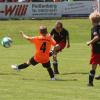 Beim Raiba-Cup in Raisting traten unter anderem die E1-Jugend Raisting (orange) gegen Peißenberg an. 