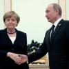 Kritiker werfen Merkel einen naiven Umgang mit dem russischen Präsidenten Wladimir Putin vor. (Archivbild)
