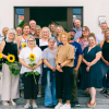 Geschäftsführer Christoph Lauer (hinten rechts)  und ein Teil der Jubilare.