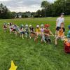 Bei der Kiss Sportschule des TSV Neuburg können die Kinder verschiedene Sportarten ausprobieren und gemeinsam in Bewegung kommen. 