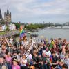 Auch in diesem Jahr hat der Kölner CSD wieder Tausende von Teilnehmern auf die Beine gebracht.