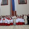 Mehr als 30 Priester und Diakone sowie 65 Ministrantinnen und Ministranten nahmen Abschied von Pfarrer Andreas Straub.