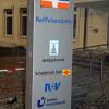 Zwei Geldautomaten sind in der Filiale der Raiffeisenbank Schwaben-Mitte in Altenstadt an der Iller gesprengt worden.
