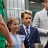 Prinz George und seine Schwester, Prinzessin Charlotte, sind häufig mit Papa William auf Terminen unterwegs. Beide scheinen große Taylor Swift-Fans zu sein. 