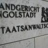 In Ingolstadt steht gerade ein Mann vor Gericht, dem vorgeworfen wird, seine Freundin im Kreis Neuburg-Schrobenhausen bis zur Bewusstlosigkeit gewürgt zu haben. 