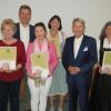 Sie erhielten die ersten Preise bei der Verleihung des Vergelts-Gott-Awards aus den Händen von Stefan Welzel und Sponsor Hans Kania (2. von rechts): Petra Huber (Frechenrieden), Claudia Kassner (Ottobeuren), Gabi Stephan (Loppenhausen) (von links).