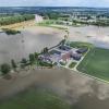 Der Riedstrom hat auch im Landkreis Dillingen viele Flächen überflutet. Das Foto zeigt die vom Hochwasser umringte Ludwigsschwaige bei Pfaffenhofen. 