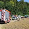 Ein Großaufgebot an Rettungskräften eilte zu der Unfallstelle bei Sehensand. 