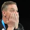 Bundestrainer Gislason verzweifelt beim Auftritt der deutschen Handballer.