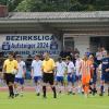 Der FC Bad Wörishofen (blau-weiße Trikots) ist zurück in der Bezirksliga. Im ersten Heimspiel traf der FCW auf den TSV Babenhausen. 