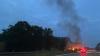 Rauch und Flammen sind nach einem Unfall auf der Autobahn A5 bei Bruchsal zu sehen. Rauch und Flammen sind nach einem Unfall auf der Autobahn A5 bei Bruchsal zu sehen.