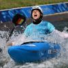 Noah Hegge aus Deutschland jubelt über seine Bronzemedaille bei den Olympischen Spielen.