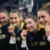 Goldener Glanz: Die 3x3-Basketballerinnen sind Olympiasieger.