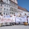 Auf dem Hauptplatz in Landsberg fand anlässlich des Hiroshima-Gedenktags eine Mahnwache der IPPNW-Regionalgruppe statt.