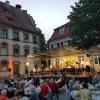 Musik & Wein im Ichenhauser Schlosshof.