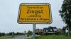 Unbekannte schießen nachts auf zwei Menschen in Zingst in MV. Beide werden schwer verletzt. Unbekannte schießen nachts auf zwei Menschen in Zingst in MV. Beide werden schwer verletzt.