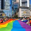 Zehntausende sind in Frankfurt beim CSD.