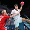 Renārs Uščins (am Ball) gehört die Zukunft im deutschen Handball-Nationalteam. 