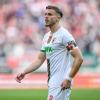 Ermedin Demirovic war vergangene Saison der beste Torschütze und Kapitän des FCA. Mittlerweile spielt er beim VfB Stuttgart.