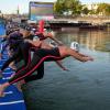 Nach langen Diskussionen über die Wasserqualität ging es doch zum Freiwasserschwimmen in die Seine. Mit den bekannten Folgen, einige Aktive fingen sich ein Magen-Darm-Virus ein. 