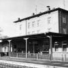 Der Neuburger Bahnhof, wie er im Jahr 1980 ausgesehen hat.