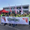 Bereits im August versammelte sich die Gewerkschaft NGG bei Weiss in Neu-Ulm.   