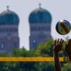 Feiertag in vielen bayerischen Regionen und bestes Sommerwetter - viele nutzten den freien Tag am Donnerstag für Erholung.