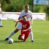 Ausgerutscht: Simon Pickhard (vorne) und der FC Rennertshofen unterlagen dem BC Adelzhausen.