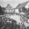 Zur Krumbacher Marktgeschichte gehören neben den Frucht- und Getreidemärkten die Auftriebe von „Rindvieh und Pferde“ auf dem Viehmarktplatz (heute Rittlen). Das Foto könnte in den 1920er-Jahren entstanden sein. 