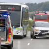 Nach einem Unfall ist die Straße zwischen Langweid und Achsheim gesperrt. 