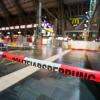 Mitten im Frankfurter Hauptbahnhof hat am Dienstagabend ein Mann einen anderen Mann erschossen.