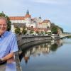 Die Umgestaltung des Donaukais gehört zu den Vermächtnissen, die Hans Günter Huniar in seiner Zeit als Oberbürgermeister zu verantworten hatte. 2001 konnte er die neue Flaniermeile am Fluss einweihen. 