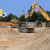 Der neue Festplatz in Gersthofen soll soweit hergerichtet werden, dass die Kirchweih im Oktober stattfinden kann.