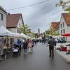 Nicht besonders einladend war das Wetter am Bartolomämarkt am Sonntag in Krumbach.