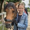 Java Hopf aus Friedberg und ihr Pony Penny sind ein eingespieltes Team.