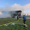 Eine landwirtschaftliche Halle im Kammeltal ist am Dienstagabend niedergebrannt. 