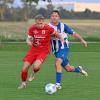 Kapitän Alexander Heider (links) bereitete den Ausgleichstreffer des FC Kleinaitingen gegen den Kissinger SC vor.