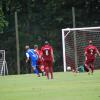 Da gab es für SCU-Keeper Alexander Beck nichts zu halten: Buxheims 
Simon Müller (blaues Trikot / Nr. 7) markiert den Führungstreffer für die
Gäste.