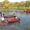 Am Samstag haben Rettungskräfte die Suche nach den beiden jungen Männern fortgesetzt, die mutmaßlich in der Donau ertrunken sind. 