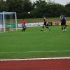 Der passte genau: In der 13. Minute versenkte Maximilian Gast (blaues Trikot / Nr. 11)
den Ball zum 1:0 für Bad Wörishofen im rechten Kreuzeck.