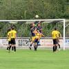 Das Topspiel der A-Klasse Nord fand keinen Sieger: In einer umkämpften Partie trennten sich die SG Schwörsheim-Munningen (in Gelb-Schwarz) und die SG Amerdingen-Hohenalteheim 2:2.