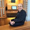 Der italienische Organist Andrea Trovato überraschte in Dillingen mit großartig gespielten Choralmelodien.