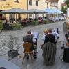 Im vergangenen Jahr spielten die „Original Hühnerbach Musikanten“ bei der Stadtwiesn vor dem Restaurant Hexenturm.