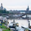 Ausströmendes Heißwasser habe Teile des Terrassenufers komplett unter Wasser gestellt. Momentan falle darum im gesamten Stadtgebiet die Fernwärme aus. 