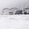 Schnee und Regen sorgen in Teilen Österreichs für Straßensperren und Schneeketten-Pflicht.